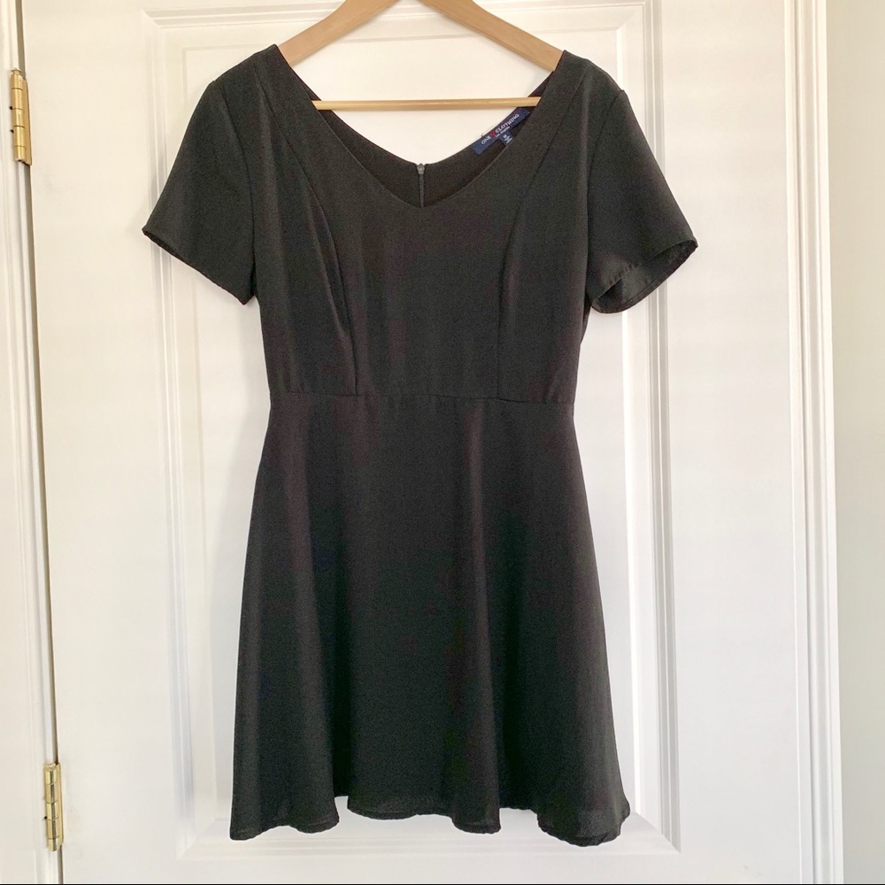 One Clothing Short Sleeve Skater Dress Black Small
